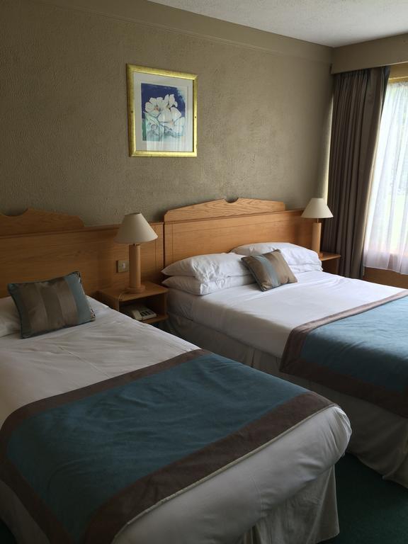 Earl Of Desmond Hotel Tralee Szoba fotó