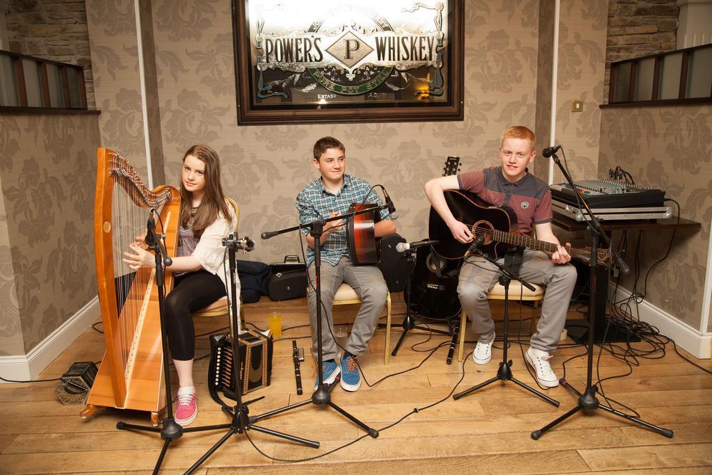 Earl Of Desmond Hotel Tralee Kültér fotó